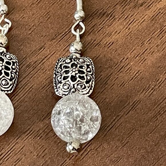 Cracked Quartz Antiqued Silver Pierced Drop Earrings - Picture 4 of 4